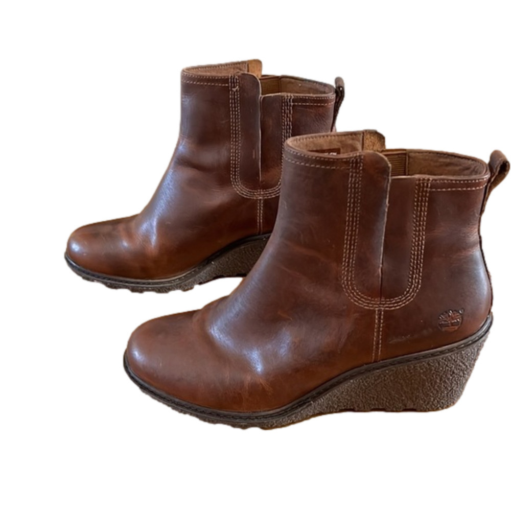 𝅺timberland brown leather booties, size 8.5